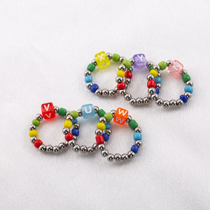Anillo de acero inoxidable yunnique con cuentas y 26 letras del alfabeto, joyería de moda para mujer, regalo, estilo geométrico redondo - Product Image 4