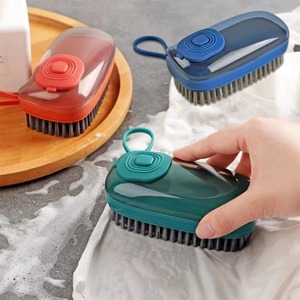 Cepillo de Limpieza Líquido Multifuncional con Dispensador de Jabón Incorporado, Cerdas Suaves para Zapatos, Ropa, Ollas de Cocina y Limpieza del Hogar - Product Image 4