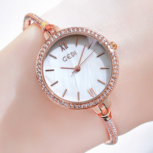 Montre-bracelet élégante haut de gamme pour femmes, montre de banquet luxueuse et sophistiquée pour femmes - Product Image 3