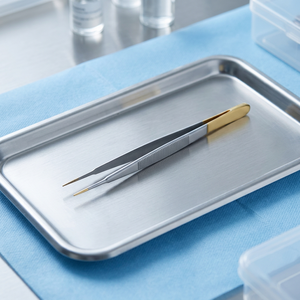 Pinzas Quirúrgicas para Tejidos de 17.5cm, Acero Inoxidable, 1x2 Dientes, Instrumento Manual para Uso Cardiovascular y Torácico, Certificación CE Clase I - Product Image 2