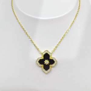 สร้อยคอจี้เปลือกหอยเคลือบสีทองเหลืองรูปผีเสื้อ ชุบทอง 14k สำหรับผู้หญิง สวมใส่ได้ทุกวัน พร้อมจี้ห้อยแบบปรับแต่งได้ - Product Image 2