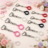 Porte-clés brillant à lèvres en forme de cœur, pendentif décoratif pour tasse isotherme, breloque électronique, accessoire DIY, à assortir aux poupées