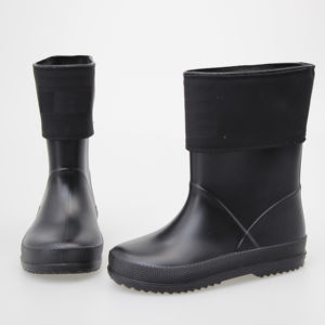 Bottes de <span class=keywords><strong>pluie</strong></span> pour femmes YL7176, vente en gros, personnalisées, noires, thermiques, imperméables en PVC, pour l'extérieur - Product Image 2