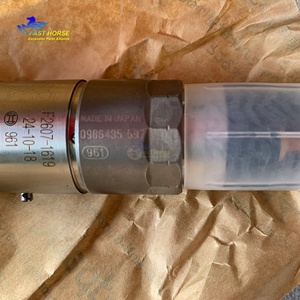 หัวฉีด Hangood 6754-11-3011 อะไหล่เครื่องยนต์รถขุดสำหรับ PC200-8M0 PC200-8 S6D107 S4D107 เครื่องจักรก่อสร้าง ใหม่ 100% 6 ชิ้น - Product Image 2