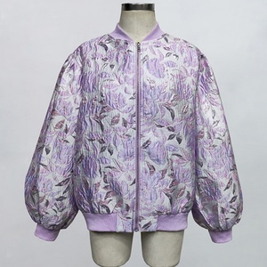 เสื้อแจ็คเก็ตลำลองผ้าแจ็คการ์ดซิปแฟชั่นเรียบง่ายสีพื้นแบบนูนลายสั่งทำขายส่ง OEM/ODM - Product Image 3