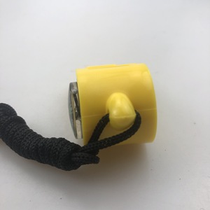 Two In One Whistle With Compass Compact Portable Emergency Outdoor Camping Sports ABS Material Hanging Ring Type - Product Image 4