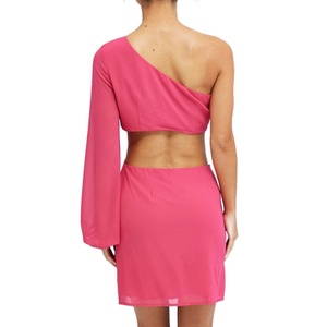 Nuevo Diseño, Vestido Mini de Gasa con Abertura en un Hombro y Detalle de Anillo, Elegante Vestido de Cóctel de Manga Larga para Mujer - Product Image 3