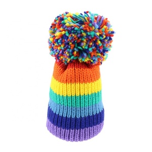 Bonnet d'hiver arc-en-ciel avec grosse pompon, logo personnalisé - Product Image 5