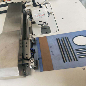 Machine à coudre automatique pour matériaux épais RN-0303DHY Gabarit équipement <span class=keywords><strong>de</strong></span> matelassage Machine à coudre industrielle - Product Image 4
