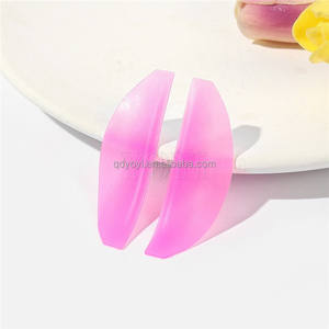 YOYI Boucliers pour <span class=keywords><strong>cils</strong></span> en silicone souple, vente en gros, tiges <span class=keywords><strong>de</strong></span> rehaussement <span class=keywords><strong>de</strong></span> <span class=keywords><strong>cils</strong></span>, coussinets <span class=keywords><strong>de</strong></span> permanente réutilisables sans colle, auto-adhésifs, temporaires, durables et naturels - Product Image 5