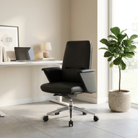 Chaise de bureau mobile de haute qualité en cuir véritable/PU importé, chaise de direction de classe moyenne avec accoudoirs fixes