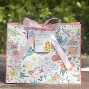 Sac fourre-tout cadeau pour la <span class=keywords><strong>saison</strong></span> des diplômes du 8 <span class=keywords><strong>mars</strong></span>, sac cadeau haut <span class=keywords><strong>de</strong></span> gamme, sac d'emballage - Product Image 2