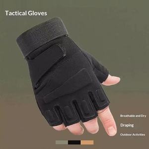 Gants tactiques unisexes en tricot et caoutchouc avec logo personnalisé, gants de sport de plein air, gants de musculation pour hommes - Product Image 3