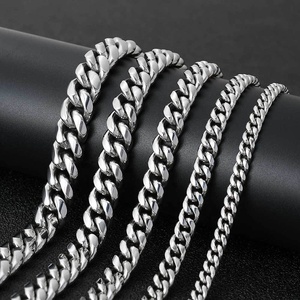 Vente en gros Collier <span class=keywords><strong>Monaco</strong></span> pour hommes en acier inoxydable Chaîne à maillons cubains Miami en plaqué or 14 ct 18 ct hip hop pour hommes - Product Image 6