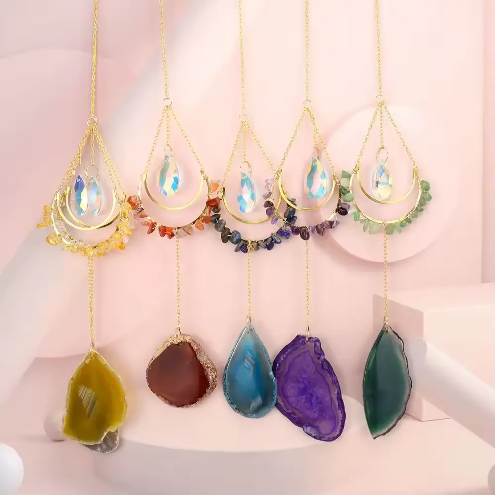 7 Chakra Gemstone mezzaluna varietà Suncatcher trucioli di cristallo curativo che appendono prisma Rainbow Maker luna Sun Catcher