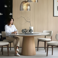 Yanyijia Italienischer Stil Moderner französischer Morlenburg Luxus runder Esstisch Italienischer Marmor-Plattenspieler Holzstil für den Heimgebrauch
