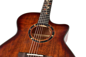 Guitarra Acústica Kaysen de Alta Gama con Tapa de Abeto Sólido, con Pastilla, Funda Acolchada, Cejilla, Correa y Afinador - Product Image 6