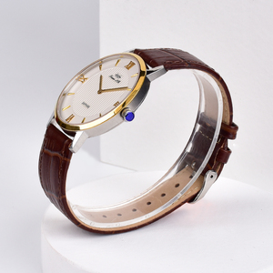 정교한 기술의 남성용 쿼츠 손목시계 - Product Image 5