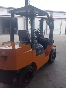 Vente en gros machine d'occasion 3 tonnes chariot élévateur manuel TOYOTA FD30 chariot élévateur bon marché à vendre - Product Image 5