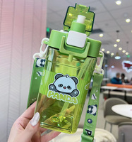Simple doble bebida taza de plástico nuevo Panda dibujos animados niños portátil cuadrado botella de agua hebilla tapa elástica pajita para la escuela