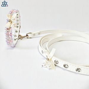 Collier pour animaux de compagnie avec nœud papillon, réglable, en PU, style princesse, élégant, multicolores, pour chien et chat - Product Image 2