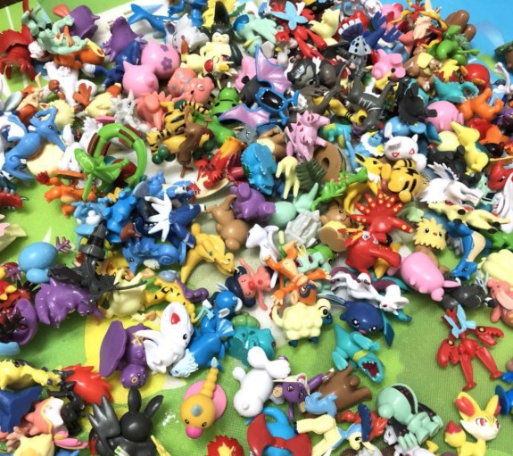 Мини 3d Аниме 200 шт. Покемоны прочные коллекционные предметы крутая дешевая горячая Распродажа лучшего качества экшн-фигурки