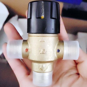 Válvula <span class=keywords><strong>mezcladora</strong></span> térmica US - Product Image 3