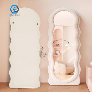 Espejo de pie irregular ondulado moderno para decoración del hogar, espejo de cuerpo entero grande para sala de estar, espejo de tela ondulado para tocador - Product Image 4