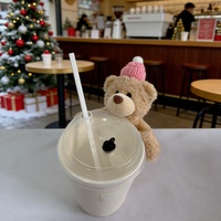 Adorable ours en peluche de Noël super doux avec design de tasse de café à câliner, bonnet et écharpe tricotés, cadeau de fêtes