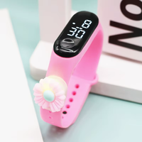 Montres électroniques à logo personnalisé 2026, best-seller, dessin animé, pour femmes, hommes, étudiants, mode, étanches, numériques à LED