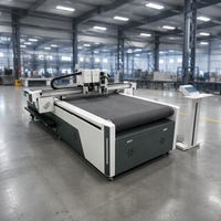 Machine de découpe numérique CNC à couteau vibrant entièrement automatique pour mousse EVA et éponge de coton perlé de forme spéciale