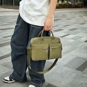 Wholesale Custom Small Gym Sports Travel Duffle <b>Bag</b> Waterproof Nylon Weekender <b>Overnight</b> <b>Bag</b> Men Gym Tote <b>Bag</b> for Outdoor - Product Image 4