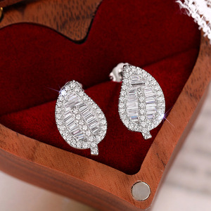 Orecchini a Perno a Forma di Foglia, Eleganti Gioielli per Orecchie in Stile Pastorale, per Donna, Uso Quotidiano, Outfit Casual, Accessorio Regalo - Product Image 6