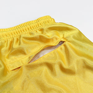 Pantalones Cortos de Baloncesto Personalizados, Coloridos, Transpirables, de Secado Rápido, con Diseño de Bolsillo Estampado por Sublimación, Estilo Urbano - Product Image 2