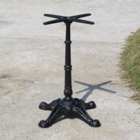 Pieds de table en fer forgé de qualité garantie à bas prix pour centre de bureau