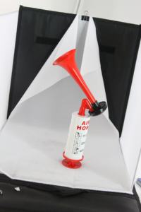 แตรลมพลาสติกแบบปั๊มด้วยมือสำหรับงานปาร์ตี้ฟุตบอลแฟนบอล - Product Image 4