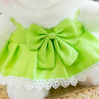Jouets en peluche en gros sur le thème des animaux - Lapin en robe, mouton et chat, plusieurs modèles pour les boutiques de cadeaux