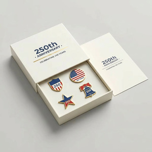 Set <span class=keywords><strong>de</strong></span> Pins Esmaltados Conmemorativos del 250 Aniversario 1776-2026, Patrióticos, con Bandera Americana, Estrella y Campana <span class=keywords><strong>de</strong></span> la Libertad, Caja <span class=keywords><strong>de</strong></span> Regalo para Coleccionistas - Product Image 1