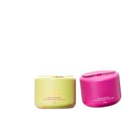 Pot de crème et d'essence en PP de 100g avec cuillère magnétique, pot vide givré pour masque facial exfoliant, pot de crème personnalisable avec logo et couleur