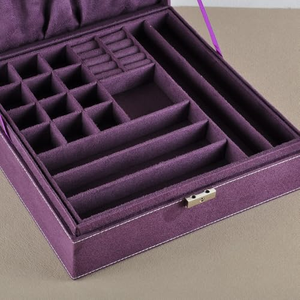 Caja Organizadora de Joyas de Dos Niveles Color Morado, con Cerradura - Product Image 4