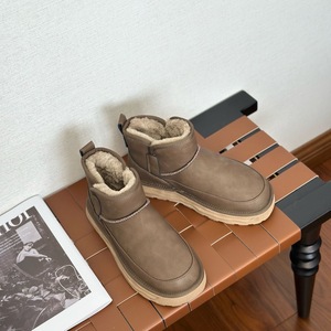 2025 מגפי שלג אופנתיים באיכות גבוהה של פרמן השלג של גברים מגפי איכות צמר באיכות גבוהה סופר חם עליון - Product Image 4