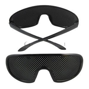 <span class=keywords><strong>Gafas</strong></span> perforadas portátiles para <span class=keywords><strong>gafas</strong></span> <span class=keywords><strong>de</strong></span> visión borrosa - Product Image 1