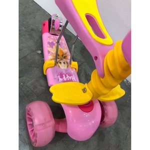 Scooter 3 en 1 para bebés con cesta y altura ajustable para niños de 1 a 3 años - Product Image 2