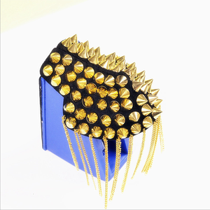 Pietra Spallina, 2 Pcs Oro Con Borchie Spallina, Fatti A Mano In Oro Shoulderpieces Con La Catena Nappa - Product Image 4