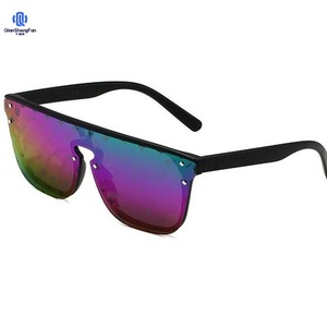 European and American Trendy <strong>Sunglasses</strong> Stylish <strong>Large</strong> Frame <strong>Sunglasses</strong> One-piece Printed <strong>Sunglasses</strong> 2330 - Product Image 3