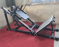 Machine à Squat Hack à Charge Libre 45 Degrés avec Coussin d'Épaule pour Salle de Sport Commerciale, Équipement d'Entraînement de Force en Acier Robuste et Réglable