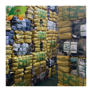 Balle di Abbigliamento Usato Misto di <span class=keywords><strong>Seconda</strong></span> Mano da Uomo di Marca, Provenienza Regno Unito, Dubai 2a Scelta, 45kg-50kg - Product Image 4