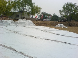 <span class=keywords><strong>Géotextile</strong></span> Non Tissé Fabricants Tissu <span class=keywords><strong>Géotextile</strong></span> Imperméable de Construction Non Tissé - Product Image 6