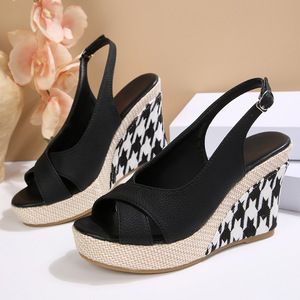 Sandalias de cuña Xuanhui de verano con punta abierta, tiras cruzadas, tacón de <span class=keywords><strong>plataforma</strong></span>, estilo slingback, para playa, con estampado de estrellas - Product Image 5