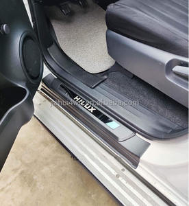 Logo personnaliser noir <span class=keywords><strong>porte</strong></span> <span class=keywords><strong>seuil</strong></span> plaques <span class=keywords><strong>de</strong></span> protection protecteur pour Toyota Hilux Revo Rocco GR 2015-2023 Double cabine pick-up 4X4 JIAHUI AUTO - Product Image 3